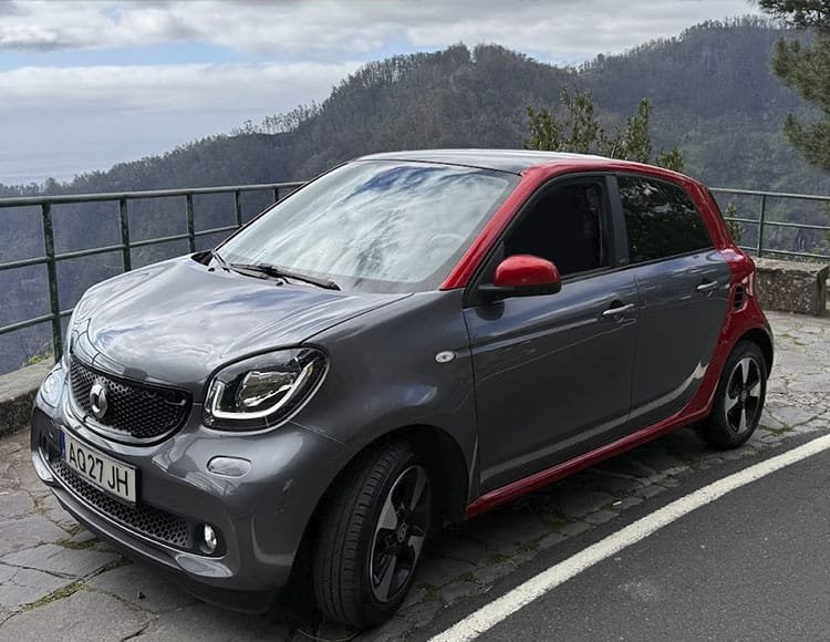 Rent a SMART FORFOUR Madeira