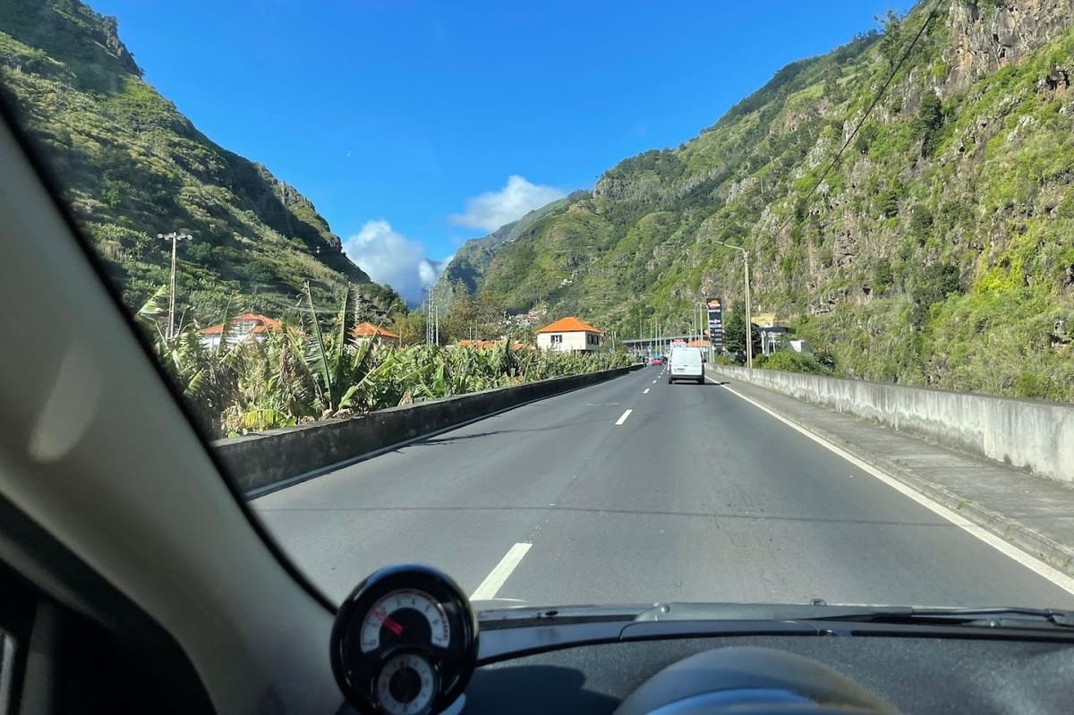 Regional exhibition of Madeira's Annona on Faial 7 Mountain roads in Madeira