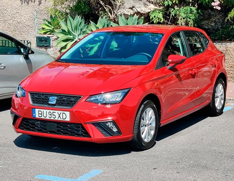 Rent SEAT Ibiza in Madeira 2025 BU-95-XD