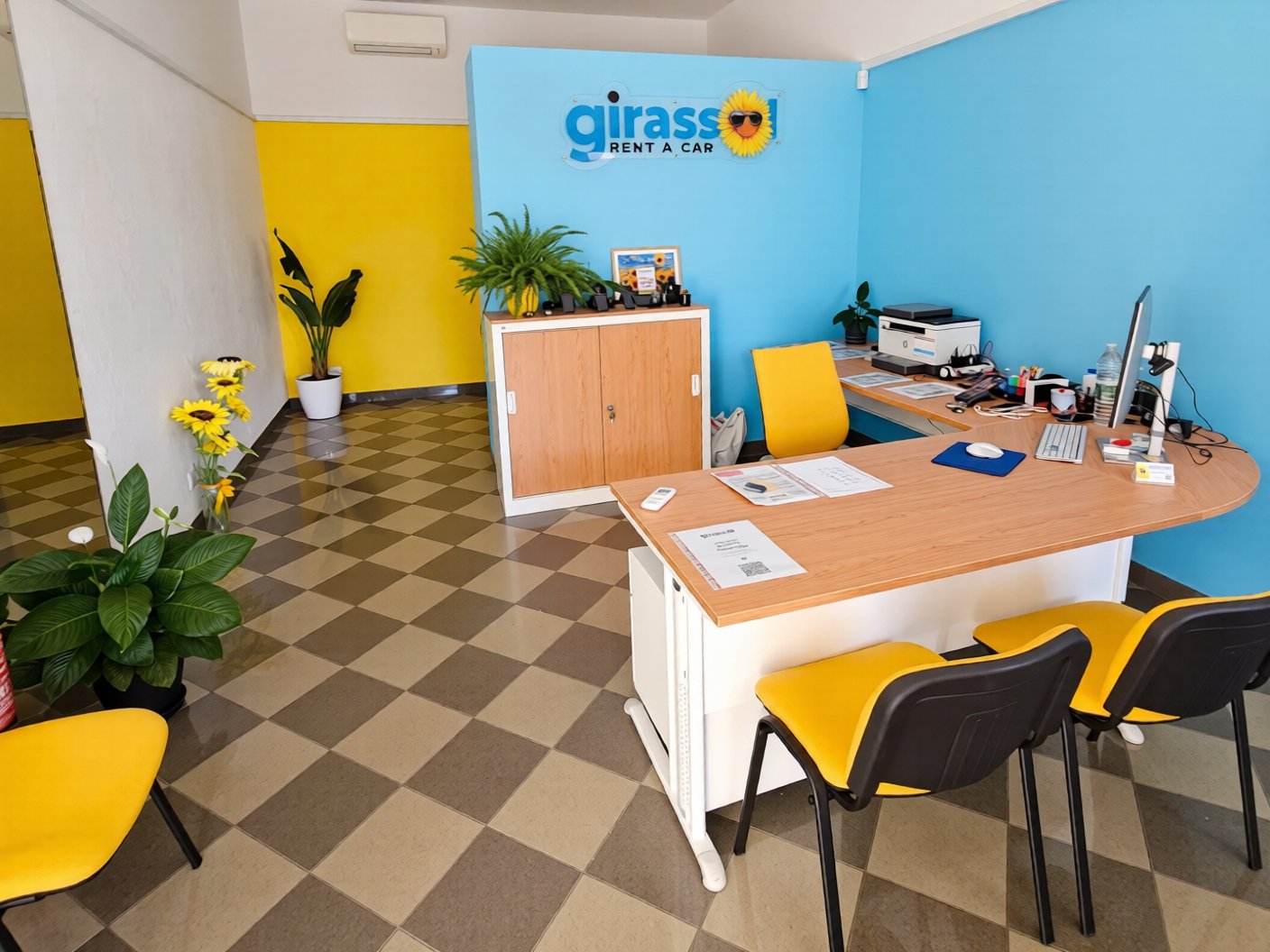 Office Girassol Rent a car in Madeira